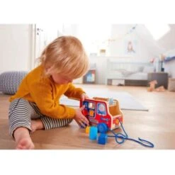 Haba Nachziehspielzeug Feuerwehrauto -Haba 24295545 03